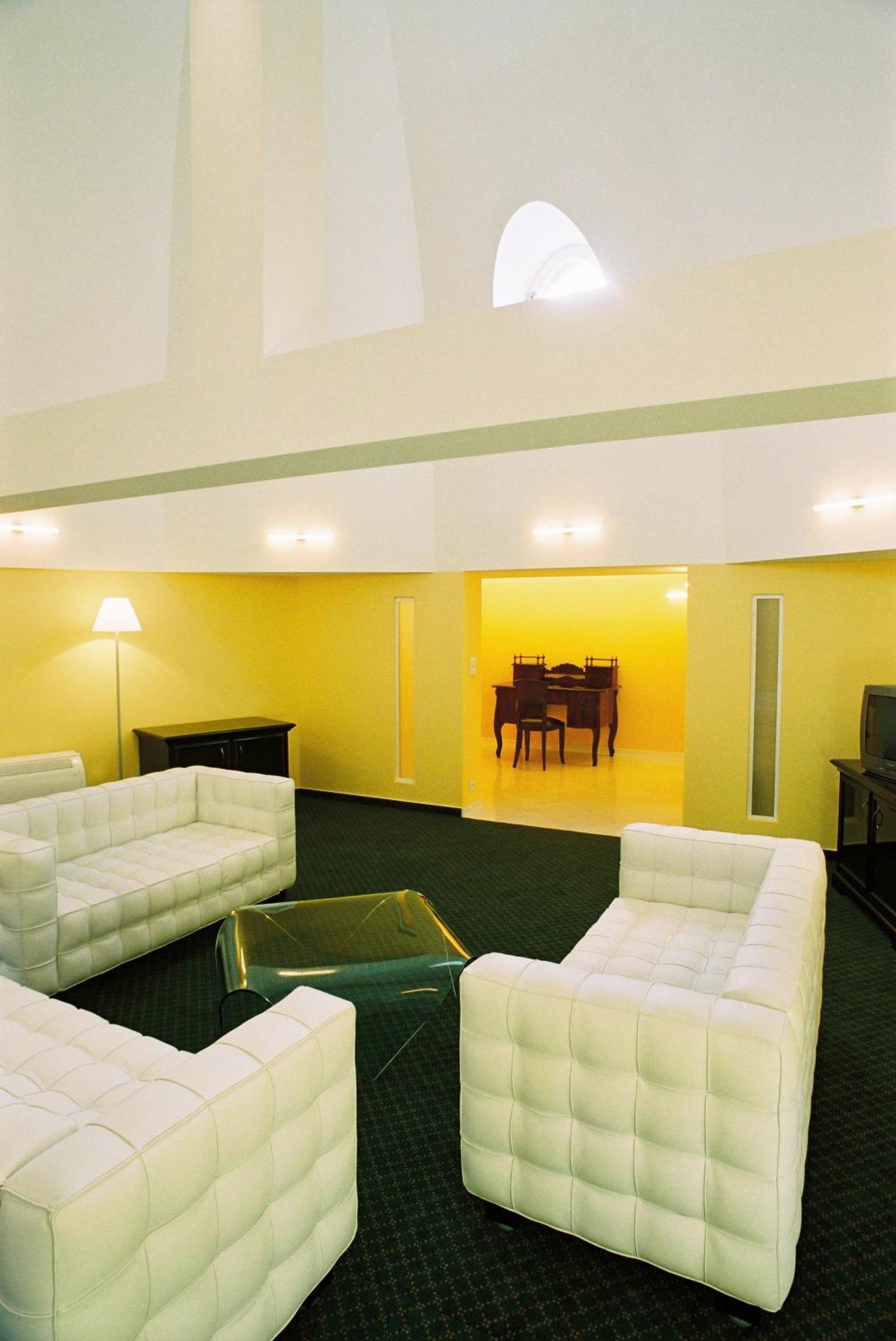 Park Hotel Tartuf Beladice المظهر الخارجي الصورة