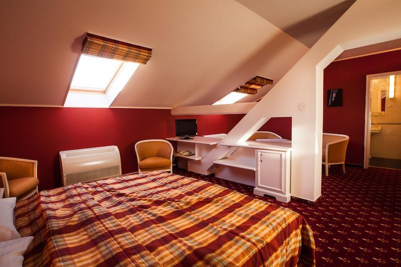 Park Hotel Tartuf Beladice المظهر الخارجي الصورة