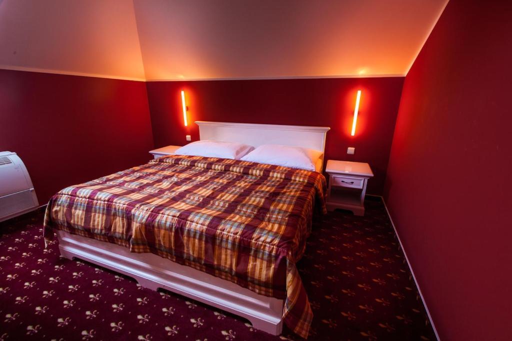 Park Hotel Tartuf Beladice الغرفة الصورة